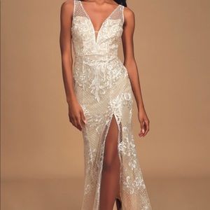 White Lace Sleeveless Maxi Dress